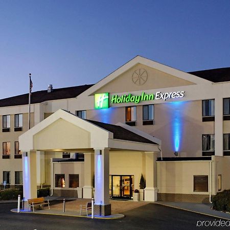 Holiday Inn Express Metropolis, An Ihg Hotel Exterior foto